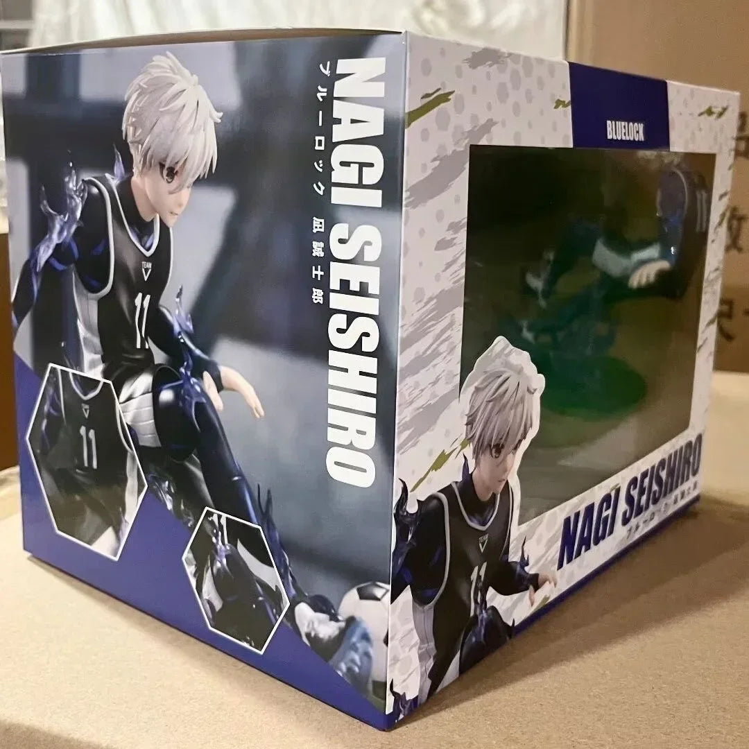 Blue Lock Figures Nagi Seishiro Anime Figure Football Action Figurine Pvc Model Desk Collection Room Statue Doll Birthday Gifts