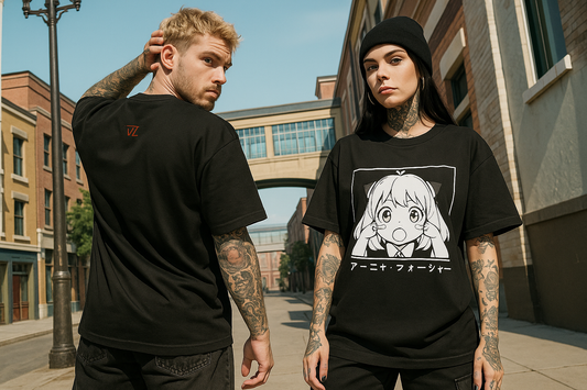 🎀 ¡Combina estilo, espionaje y ternura con esta camiseta oversize de Spy x Family!