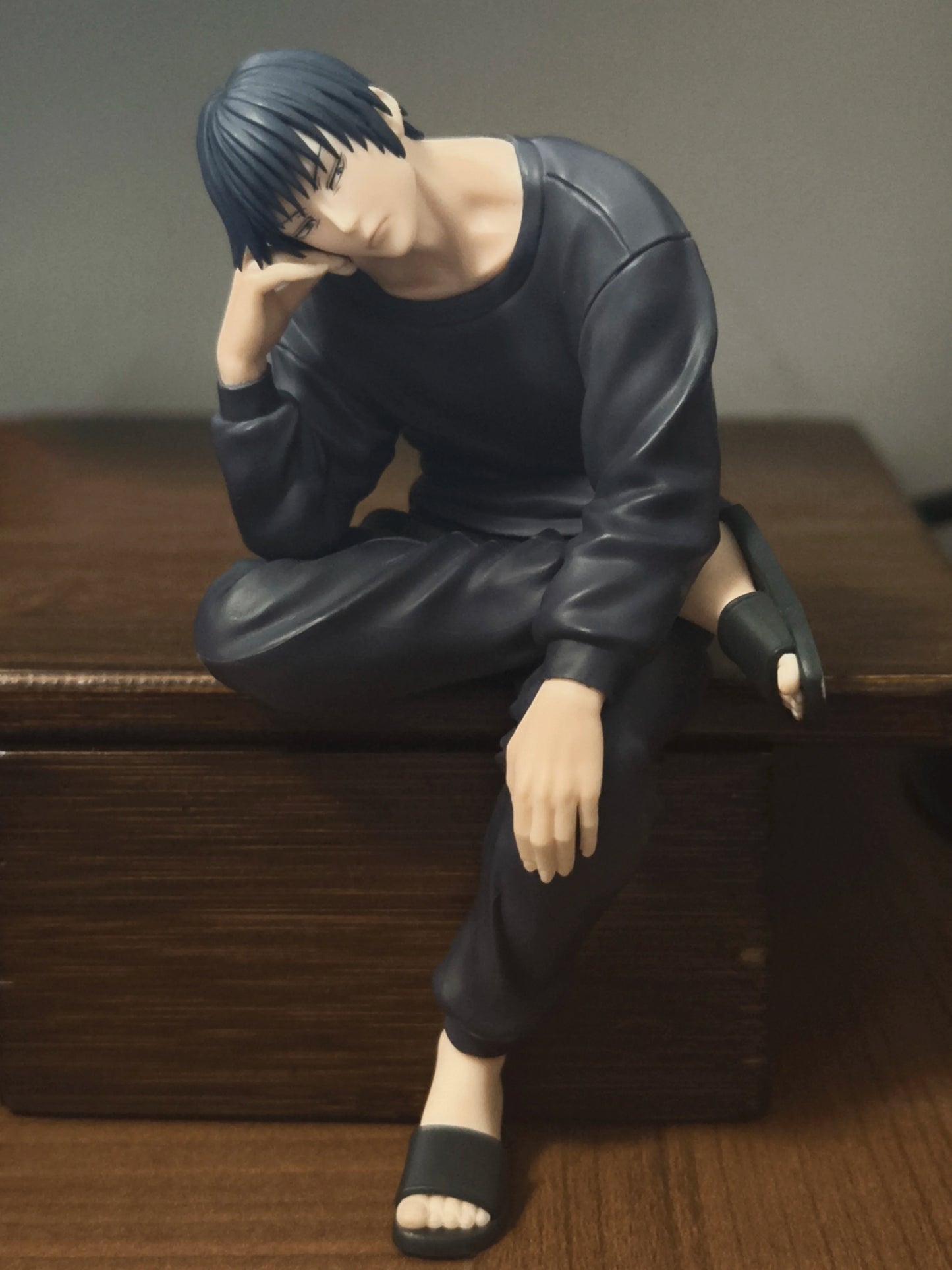 Anime JJK figure Gojo Satoru Fushiguro Toji model sitting pose action figure Computer desk decora car accessorie collection gift