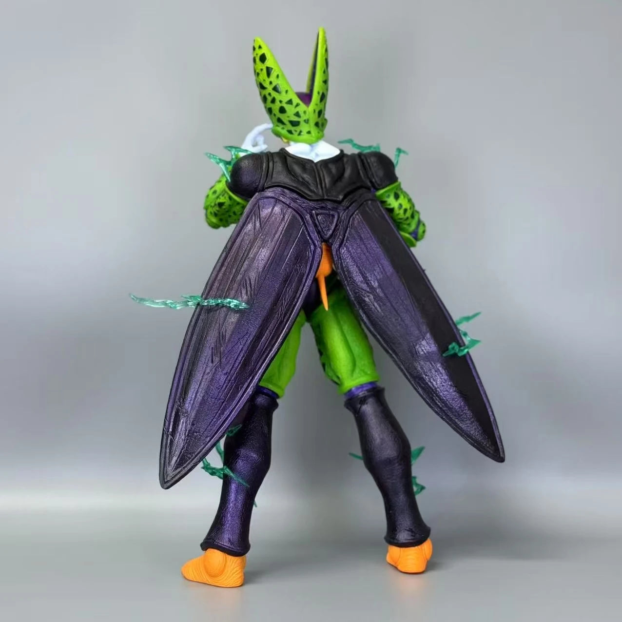 35cm/13.78inch Dragon Ball Z Perfect Cell Figure Cell Figurine Action Figures Pvc Statue Collection Model Toys Gift