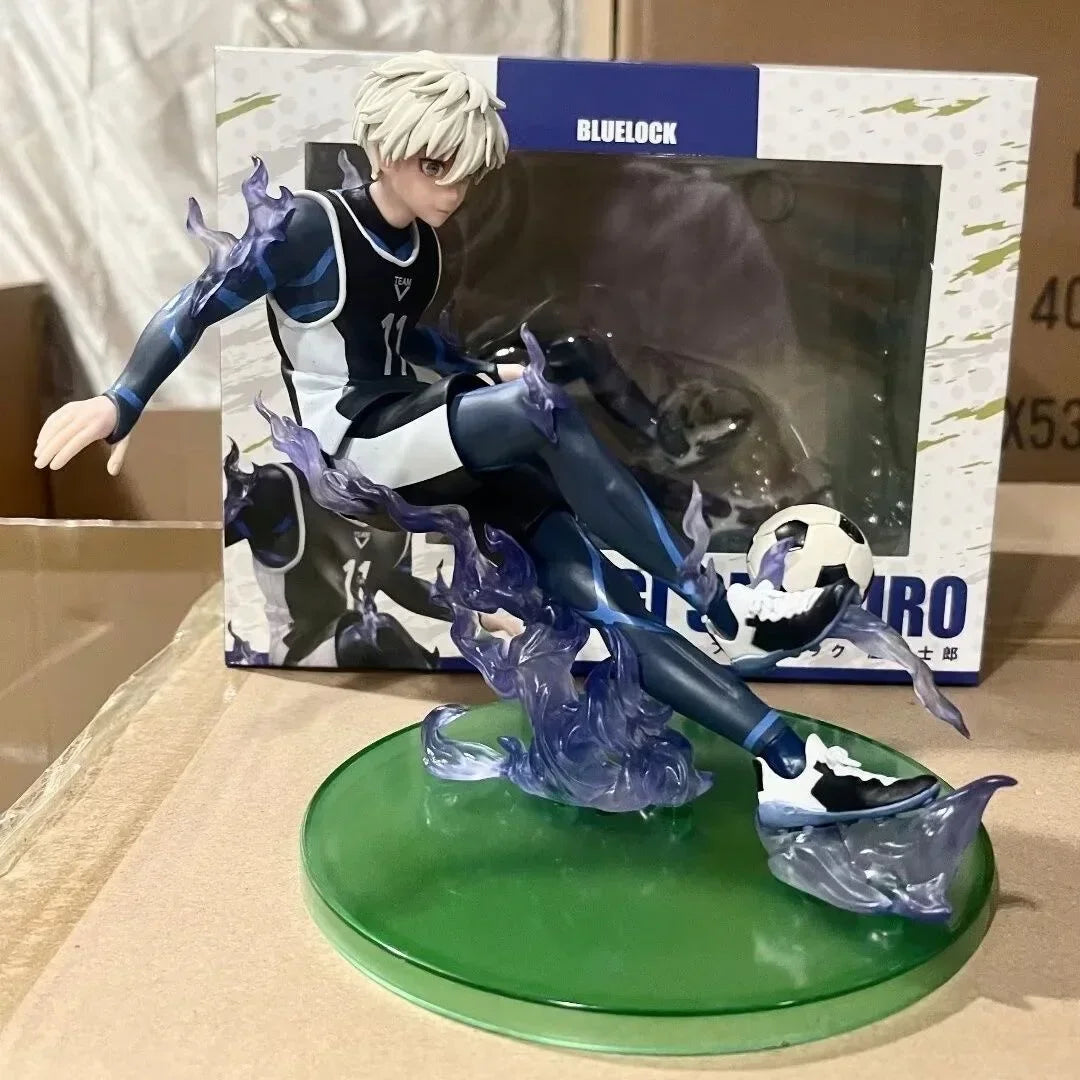 Blue Lock Figures Nagi Seishiro Anime Figure Football Action Figurine Pvc Model Desk Collection Room Statue Doll Birthday Gifts