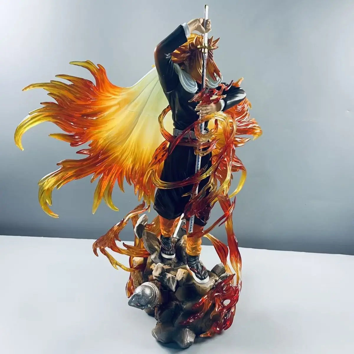 30cm Demon Slayer Rengoku Kyoujurou Anime Figure Rengoku Kyoujurou Figurine Pvc Model Statue Collection Decoration Desk Toy Gift