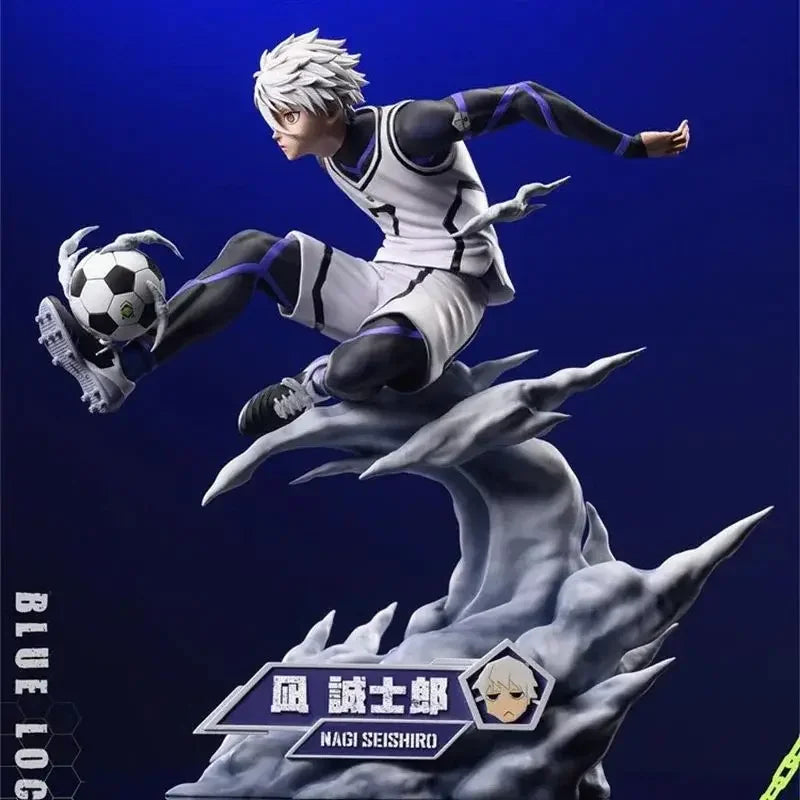 Blue Lock Figures Nagi Seishiro Anime Figure Football Action Figurine Pvc Model Desk Collection Room Statue Doll Birthday Gifts
